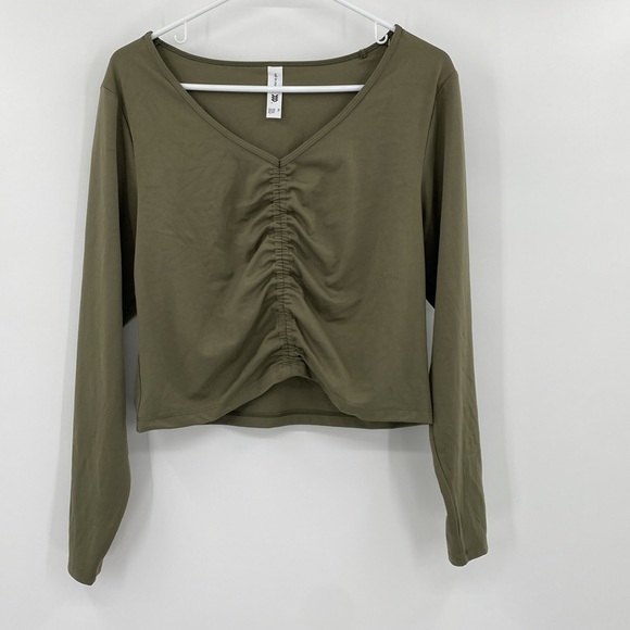 All in Motion Moss Green Flex Shirred Cropped Long Sleeve T- Shirt Size XL - Picture 3 of 9